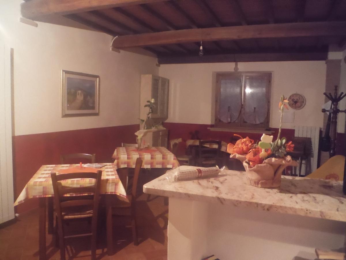 Agriturismo Santa Adriana Volterra Zewnętrze zdjęcie